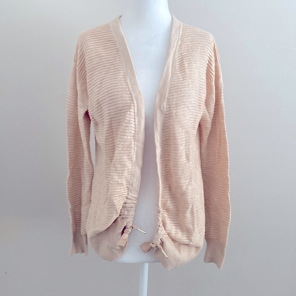 White House Black Market oatmeal ribbed light sweater